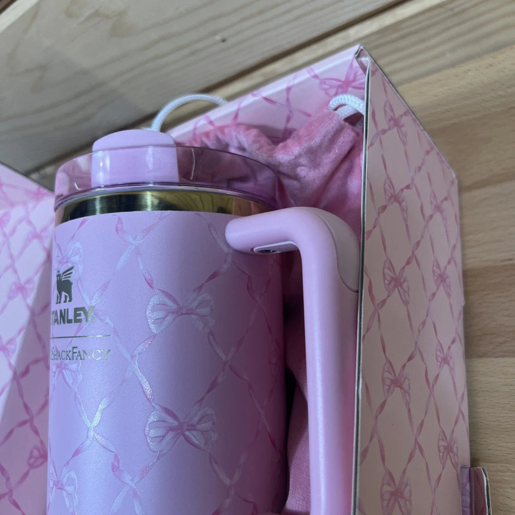 Stanley 1913 x Love Shack Fancy Baby Bow Pink Peppermint 40oz Holiday Quencher